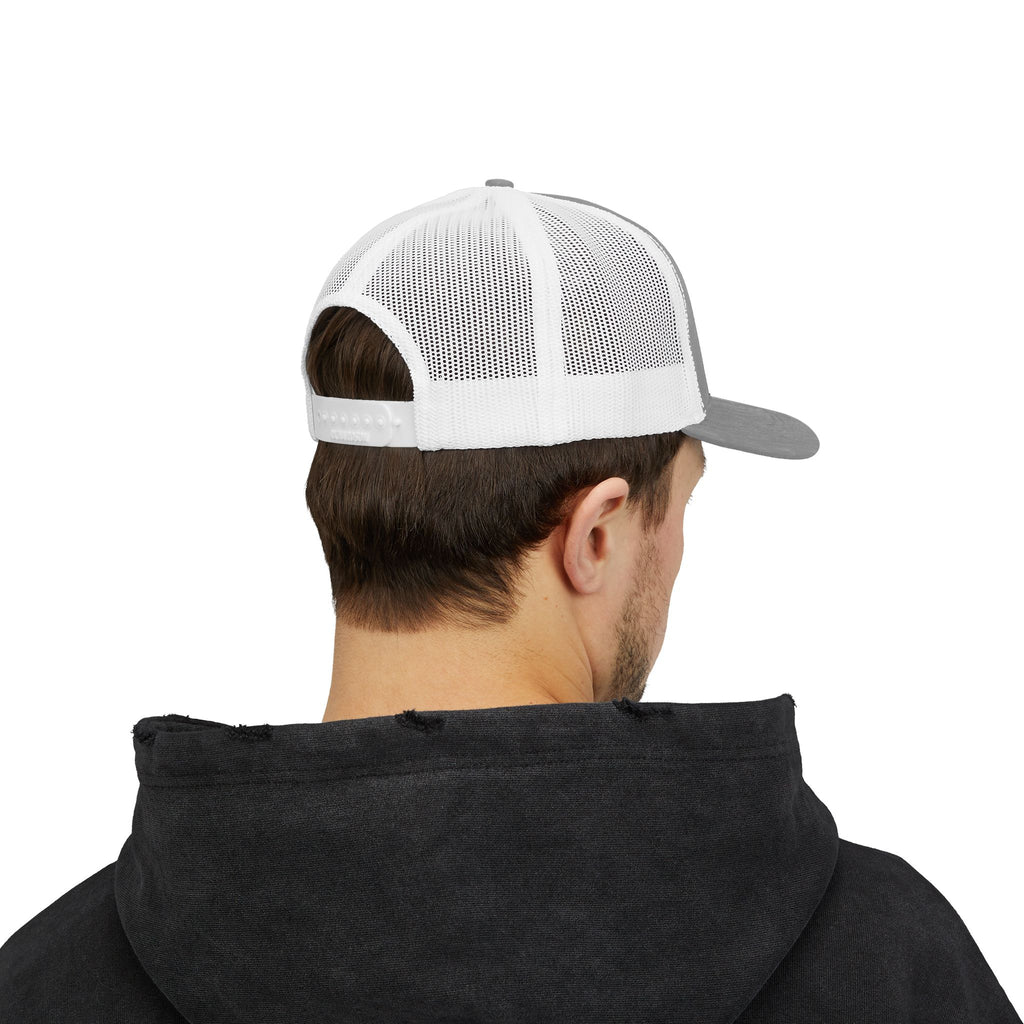 Vintage Surf Trucker Cap — 'Catch the Wave' Embroidered Snapback